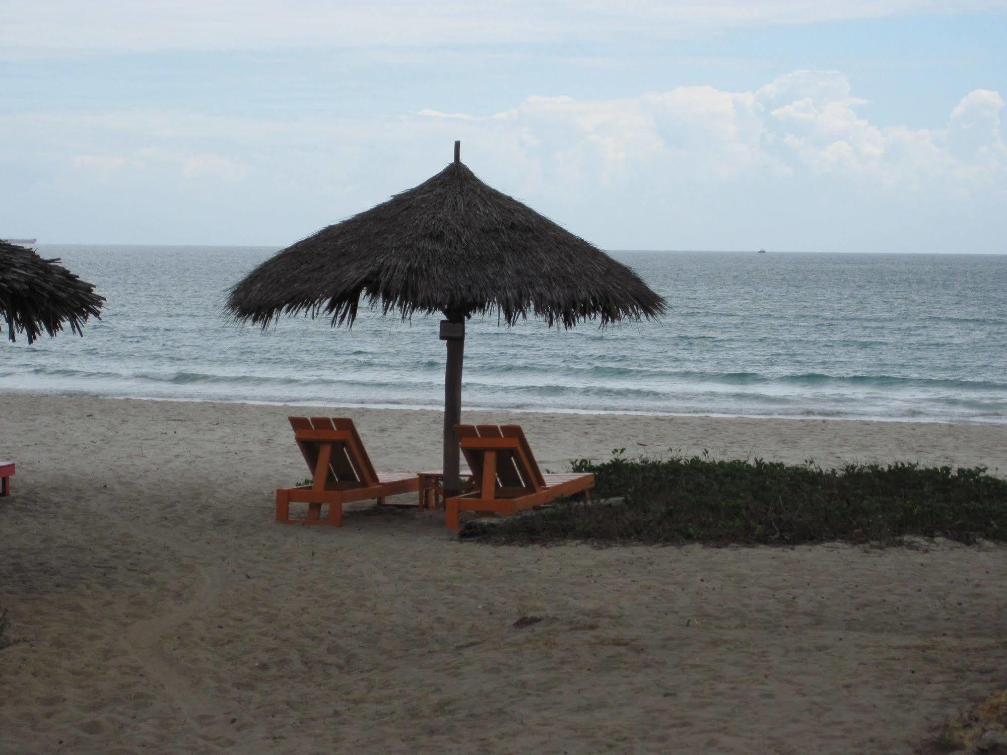 Kipepeo Beach And Village Dar es Salaam Luaran gambar